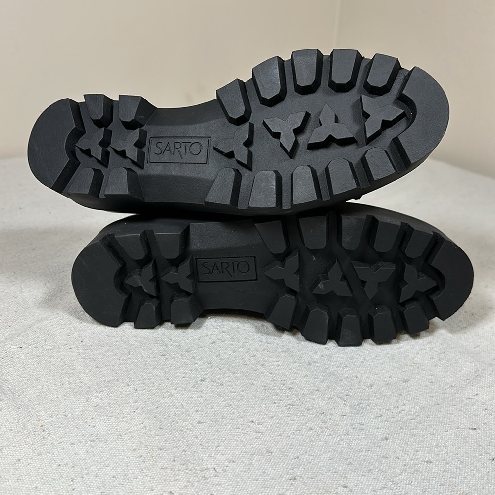 Franco Sarto Black Patent Tassel Lug Sole Loafers - Picture 8 of 13